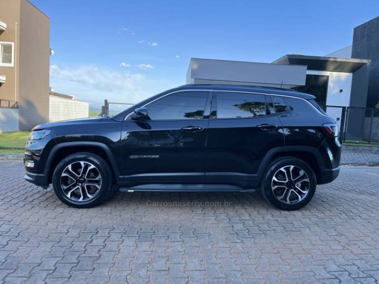 JEEP - COMPASS - 2022/2022 - Preta - R$ 135.900,00