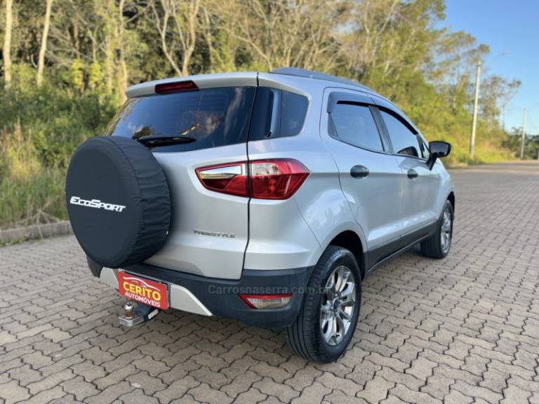 FORD - ECOSPORT - 2015/2016 - Prata - R$ 63.900,00