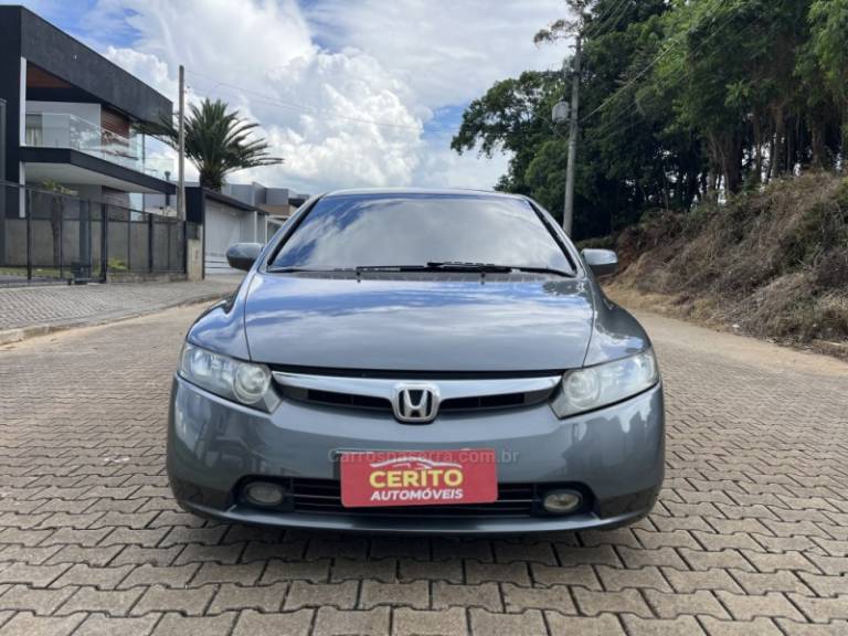HONDA - CIVIC - 2007/2007 - Cinza - R$ 47.900,00