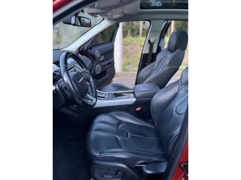 LAND ROVER - RANGE ROVER EVOQUE - 2014/2015 - Vermelha - R$ 129.900,00