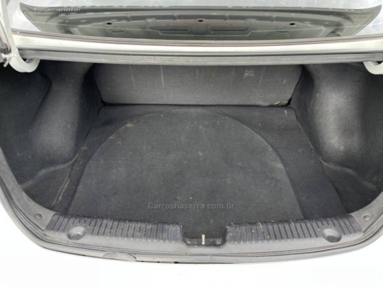 HYUNDAI - HB20S - 2018/2019 - Branca - R$ 68.900,00