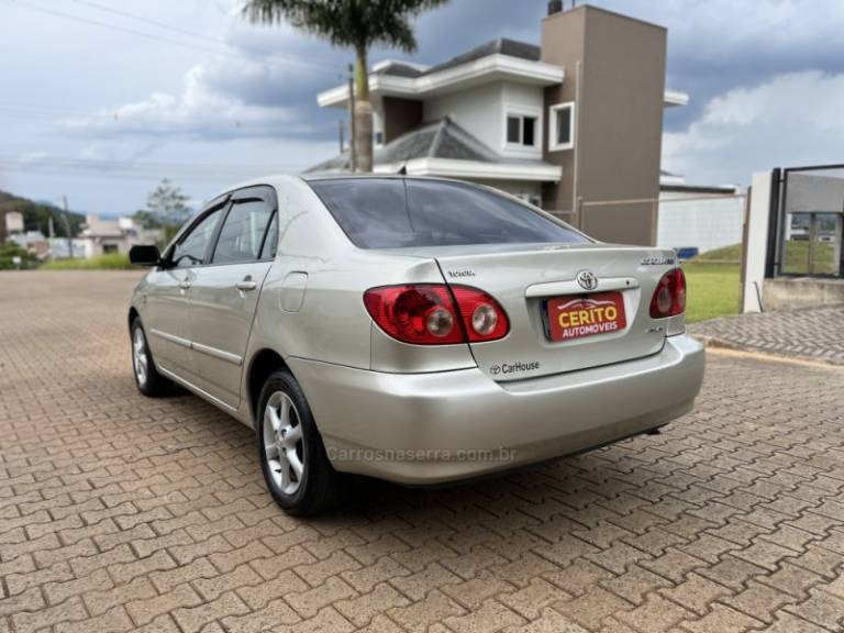 TOYOTA - COROLLA - 2008/2008 - Bege - R$ 44.900,00