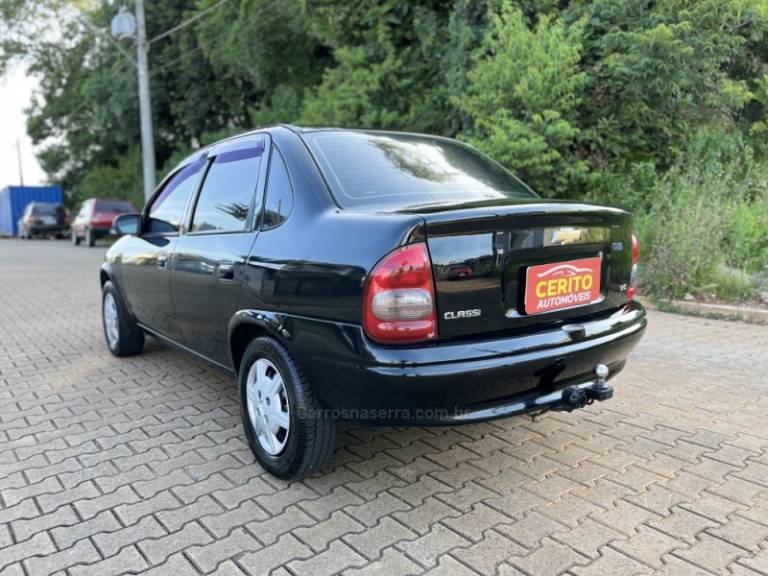 CHEVROLET - CLASSIC - 2009/2010 - Preta - R$ 22.900,00