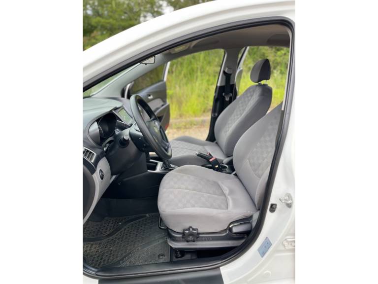 HYUNDAI - HB20S - 2018/2019 - Branca - R$ 68.900,00