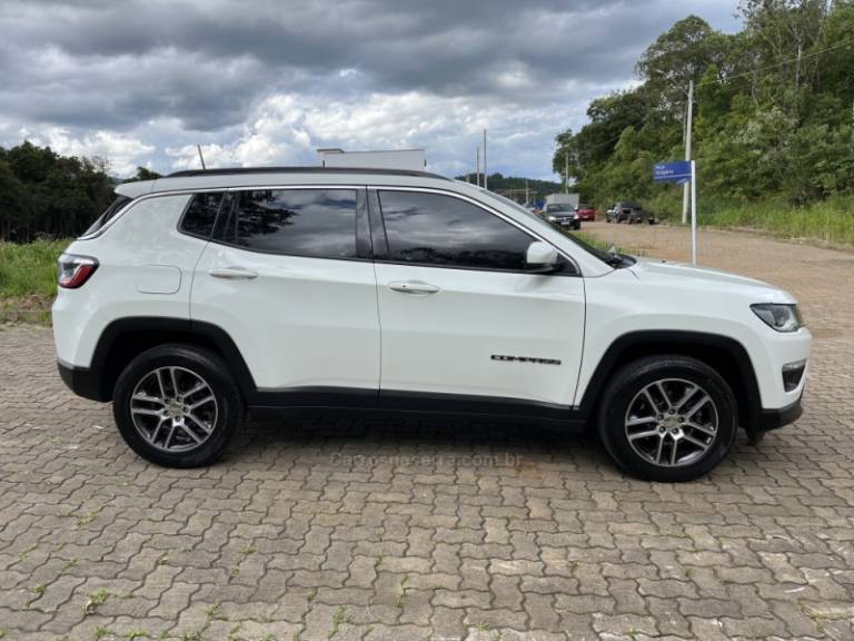 JEEP - COMPASS - 2020/2020 - Branca - R$ 99.900,00