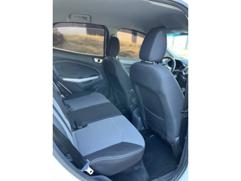 FORD - ECOSPORT - 2015/2016 - Branca - R$ 62.900,00