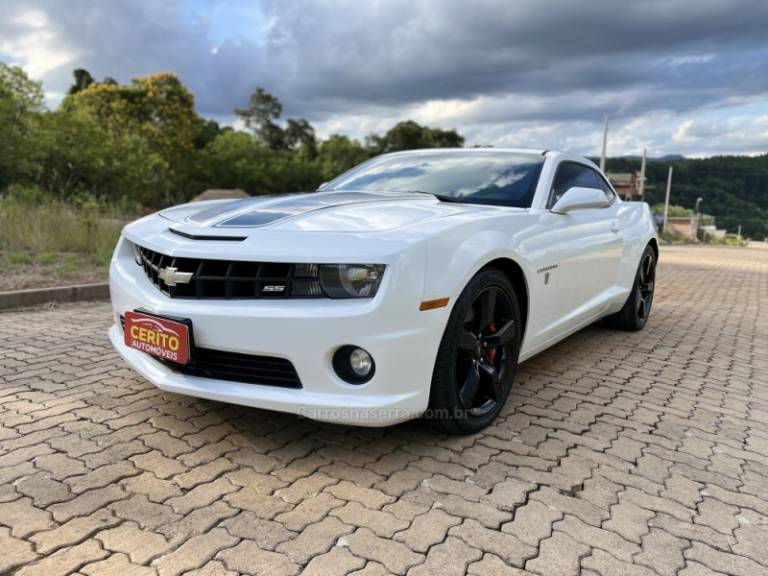 CHEVROLET - CAMARO - 2010/2011 - Branca - R$ 208.900,00