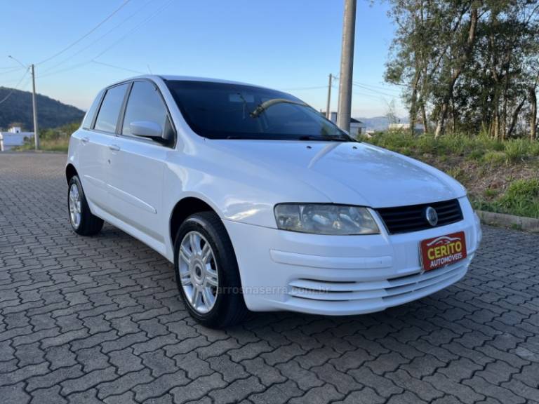 FIAT - STILO - 2007/2007 - Branca - R$ 25.900,00