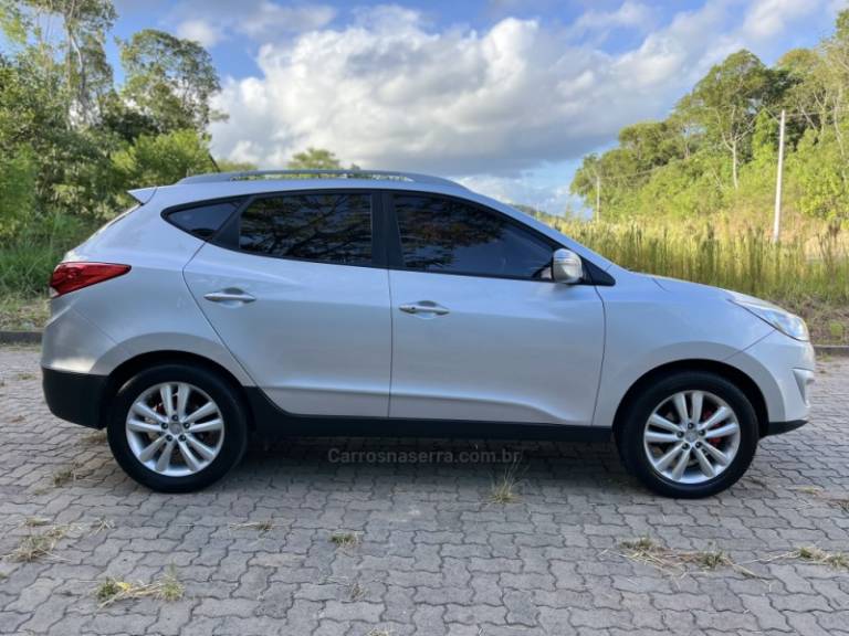 HYUNDAI - IX35 - 2012/2013 - Prata - R$ 69.900,00