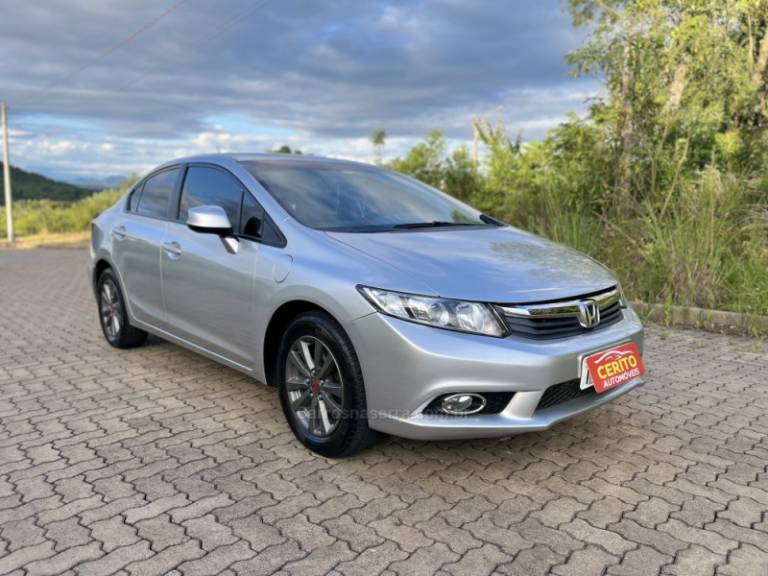 HONDA - CIVIC - 2013/2013 - Prata - R$ 67.900,00