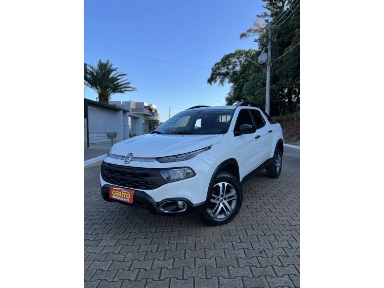 FIAT - TORO - 2020/2021 - Branca - R$ 93.900,00