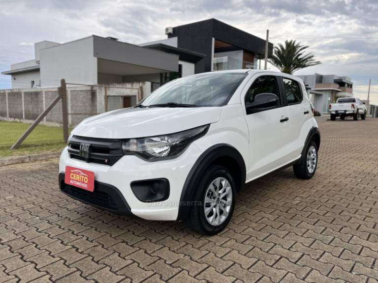 FIAT - MOBI - 2021/2022 - Branca - R$ 51.900,00