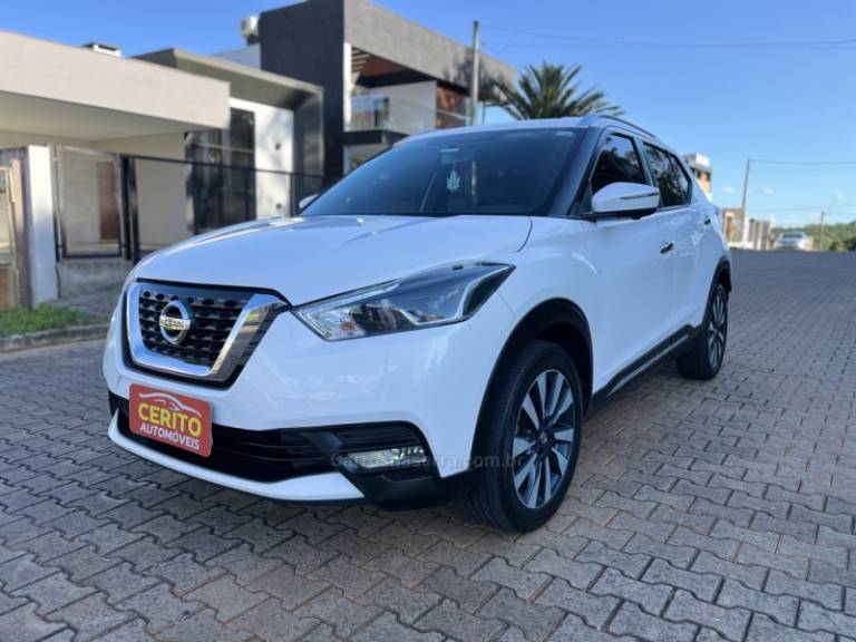 NISSAN - KICKS - 2019/2020 - Branca - R$ 92.900,00