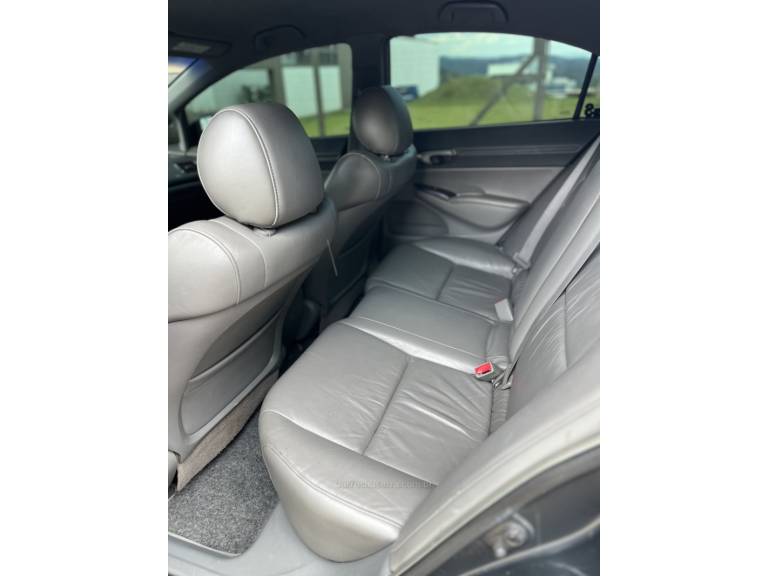 HONDA - CIVIC - 2007/2007 - Cinza - R$ 47.900,00
