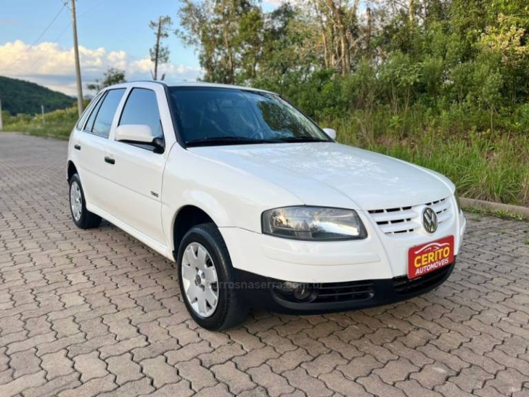VOLKSWAGEN - GOL - 2007/2008 - Branca - R$ 24.900,00
