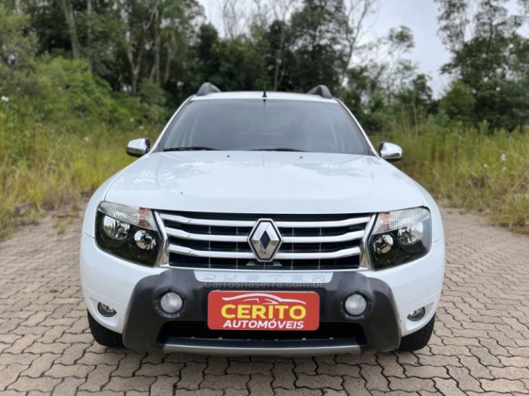 RENAULT - DUSTER - 2012/2013 - Branca - R$ 54.900,00