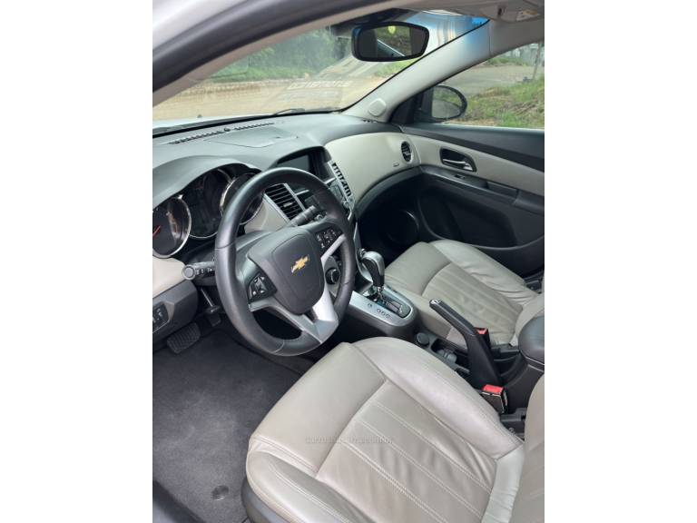 CHEVROLET - CRUZE - 2014/2014 - Branca - R$ 69.900,00