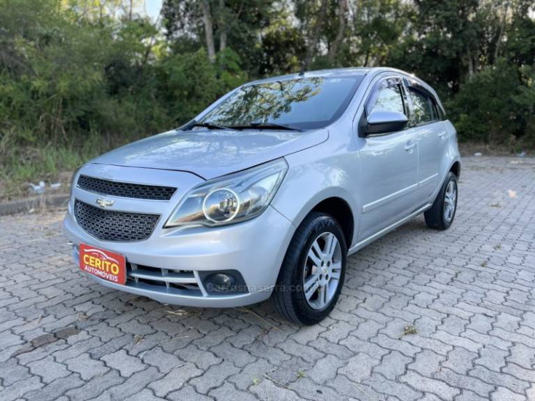 CHEVROLET - AGILE - 2012/2013 - Prata - R$ 39.900,00