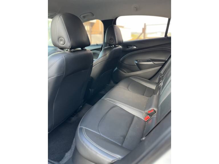 CHEVROLET - CRUZE - 2018/2018 - Branca - R$ 87.900,00