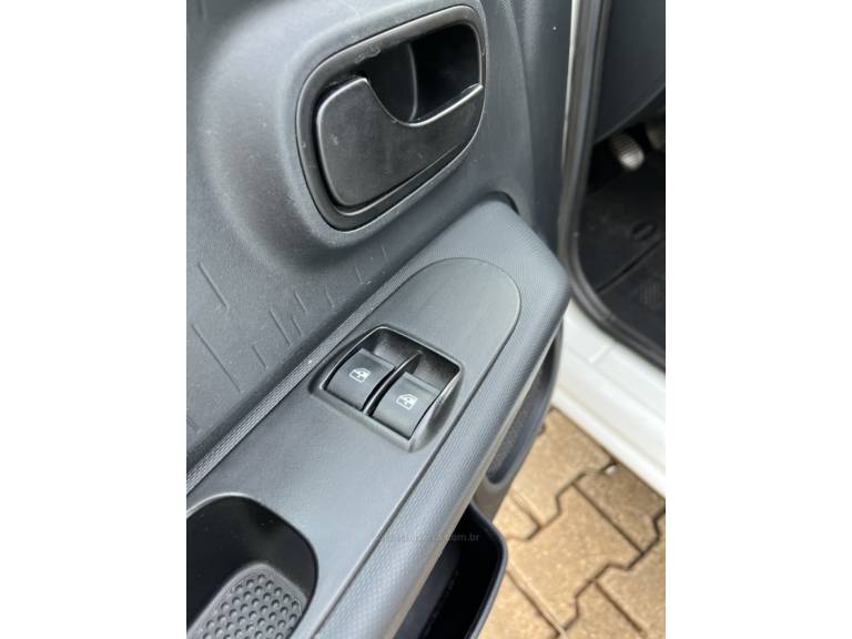 FIAT - MOBI - 2021/2022 - Branca - R$ 51.900,00