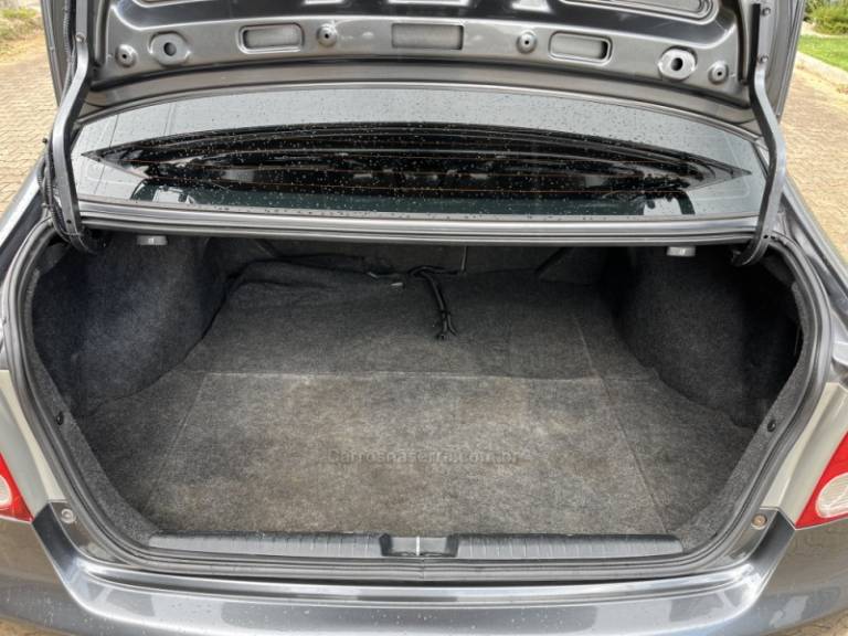 HONDA - CIVIC - 2007/2007 - Cinza - R$ 47.900,00