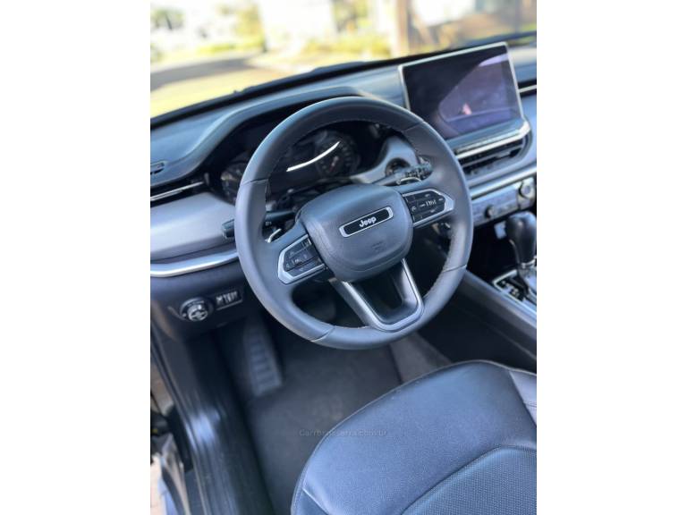 JEEP - COMPASS - 2022/2022 - Preta - R$ 135.900,00