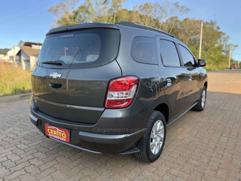 CHEVROLET - SPIN - 2013/2013 - Cinza - R$ 58.900,00
