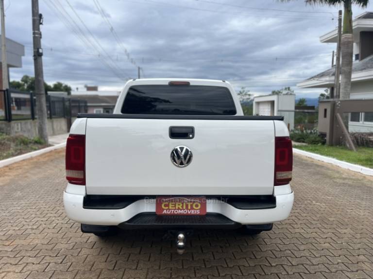 VOLKSWAGEN - AMAROK - 2018/2018 - Branca - R$ 109.900,00