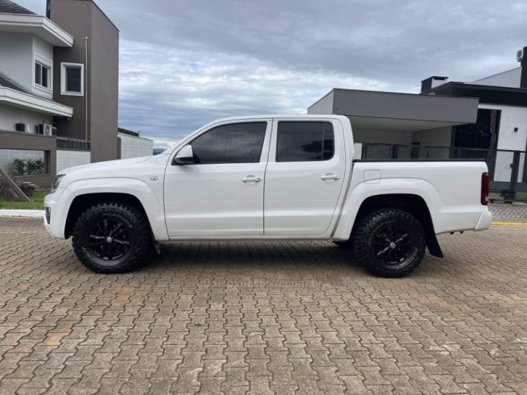 VOLKSWAGEN - AMAROK - 2018/2018 - Branca - R$ 109.900,00