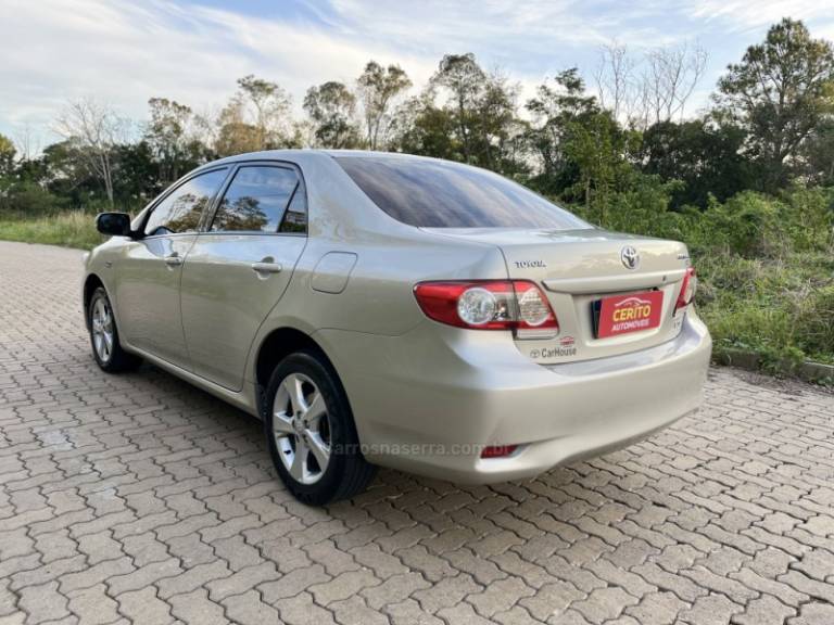 TOYOTA - COROLLA - 2013/2013 - Preta - R$ 69.900,00