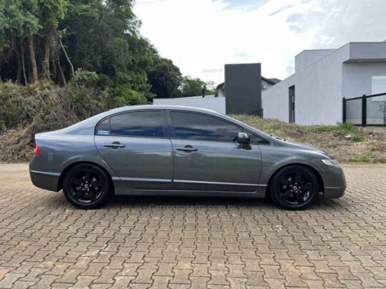 HONDA - CIVIC - 2007/2007 - Cinza - R$ 47.900,00