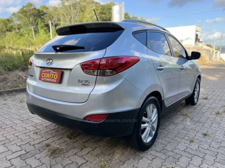 HYUNDAI - IX35 - 2012/2013 - Prata - R$ 69.900,00