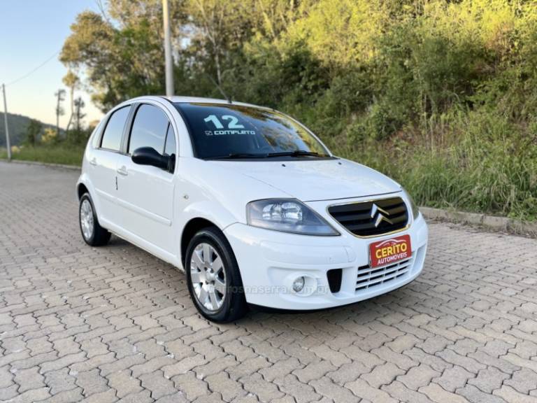 CITROËN - C3 - 2011/2012 - Branca - R$ 30.900,00