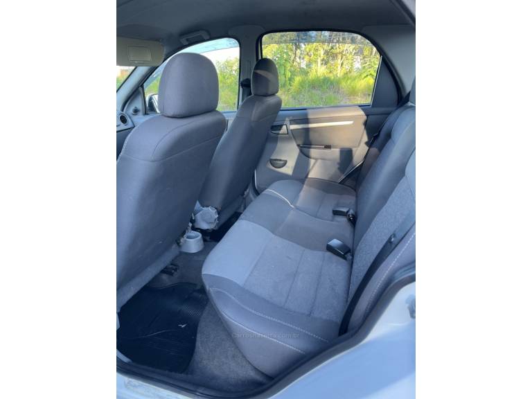 CHEVROLET - PRISMA - 2012/2012 - Branca - R$ 35.900,00