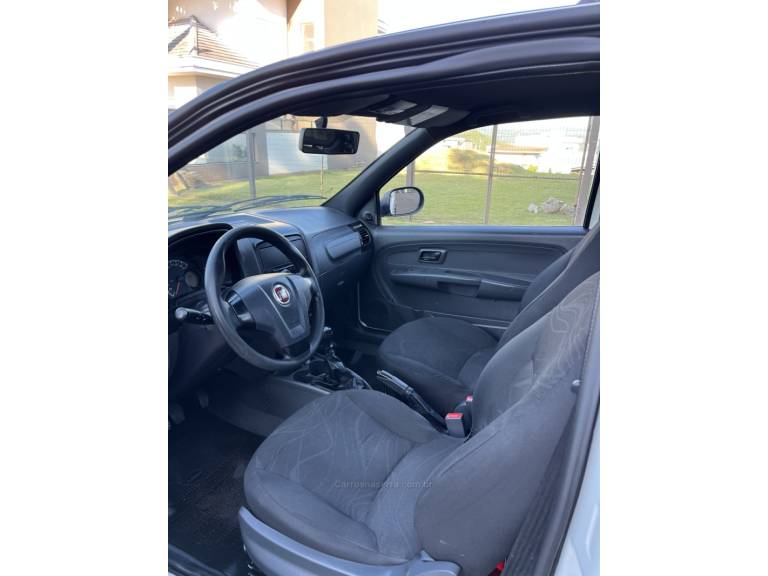 FIAT - STRADA - 2018/2018 - Branca - R$ 58.900,00