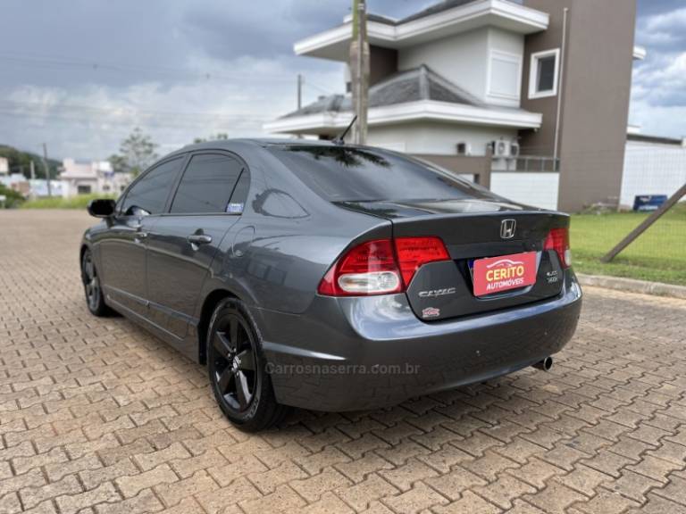 HONDA - CIVIC - 2007/2007 - Cinza - R$ 47.900,00