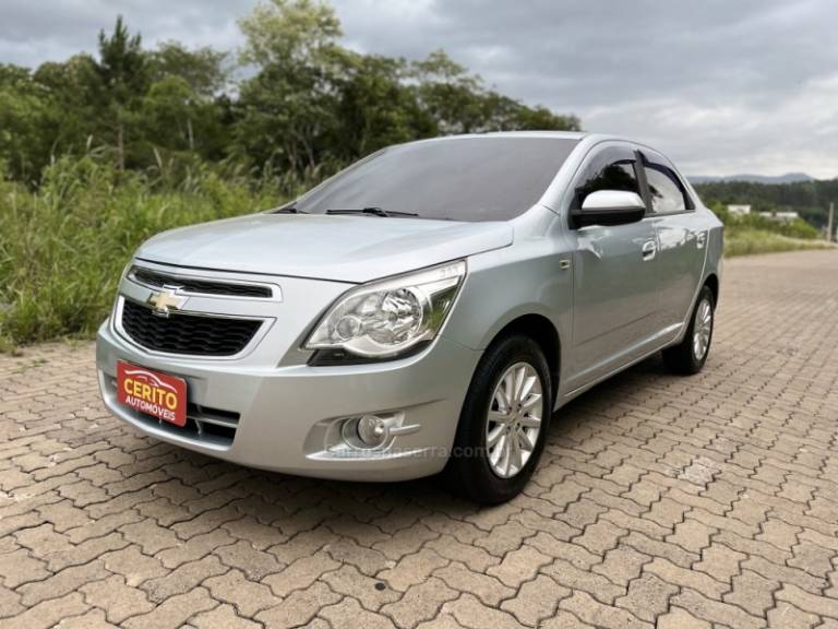 CHEVROLET - COBALT - 2013/2013 - Prata - R$ 48.900,00