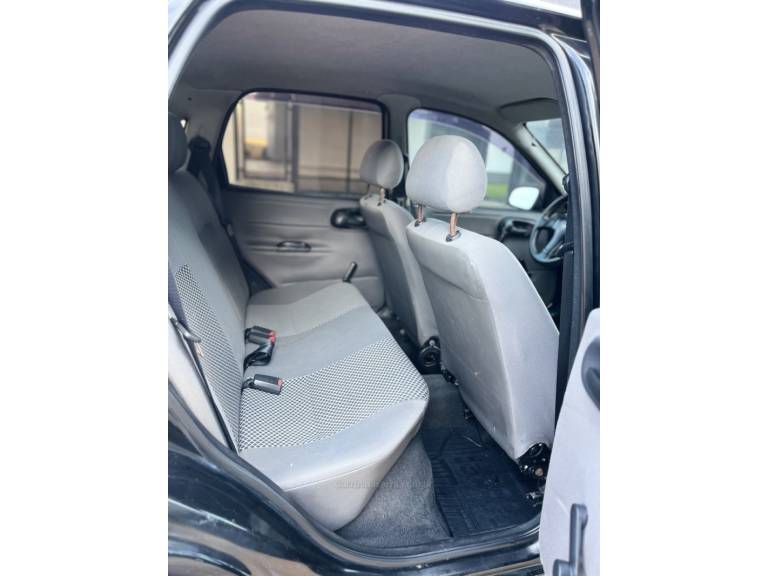 CHEVROLET - CLASSIC - 2009/2010 - Preta - R$ 22.900,00