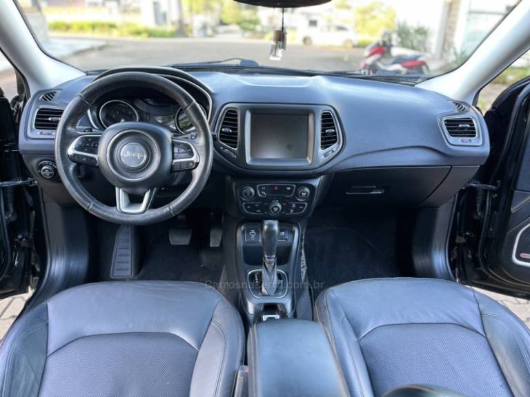 JEEP - COMPASS - 2017/2017 - Preta - R$ 95.900,00