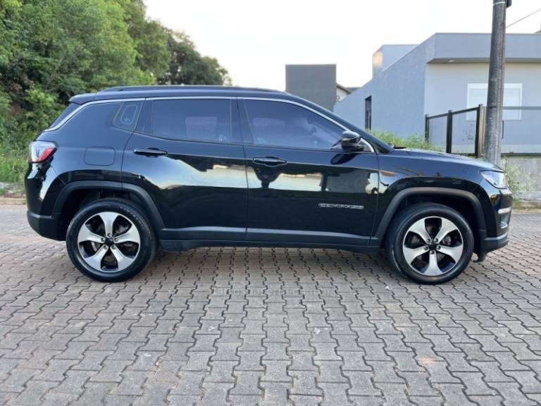 JEEP - COMPASS - 2017/2017 - Preta - R$ 95.900,00