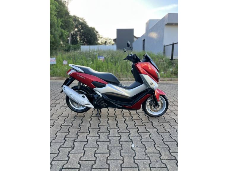 YAMAHA - NMAX 160 ABS - 2017/2017 - Vermelha - R$ 15.900,00