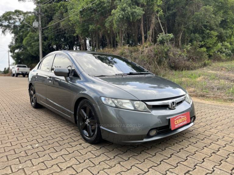 HONDA - CIVIC - 2007/2007 - Cinza - R$ 47.900,00