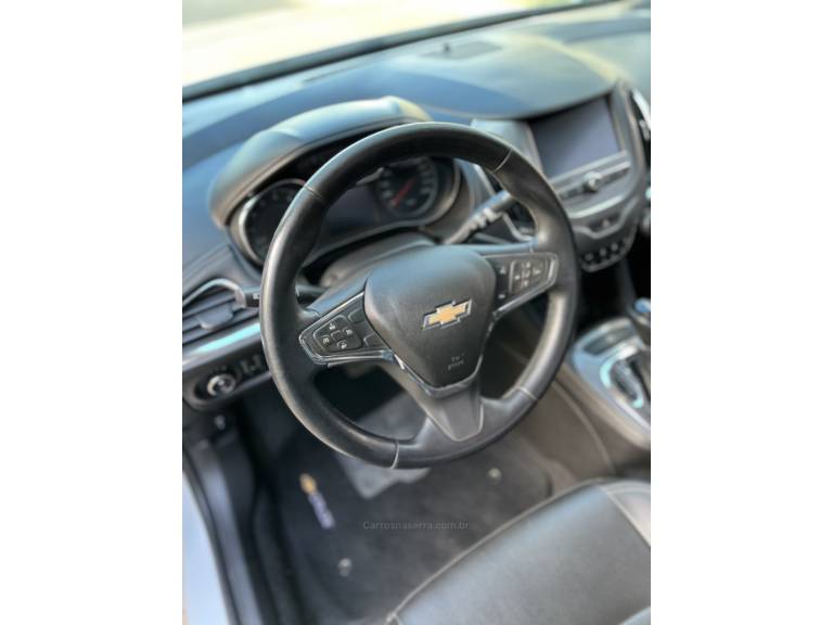 CHEVROLET - CRUZE - 2018/2018 - Branca - R$ 87.900,00