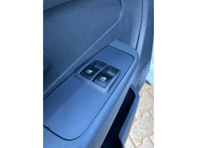 FIAT - STRADA - 2018/2018 - Branca - R$ 58.900,00