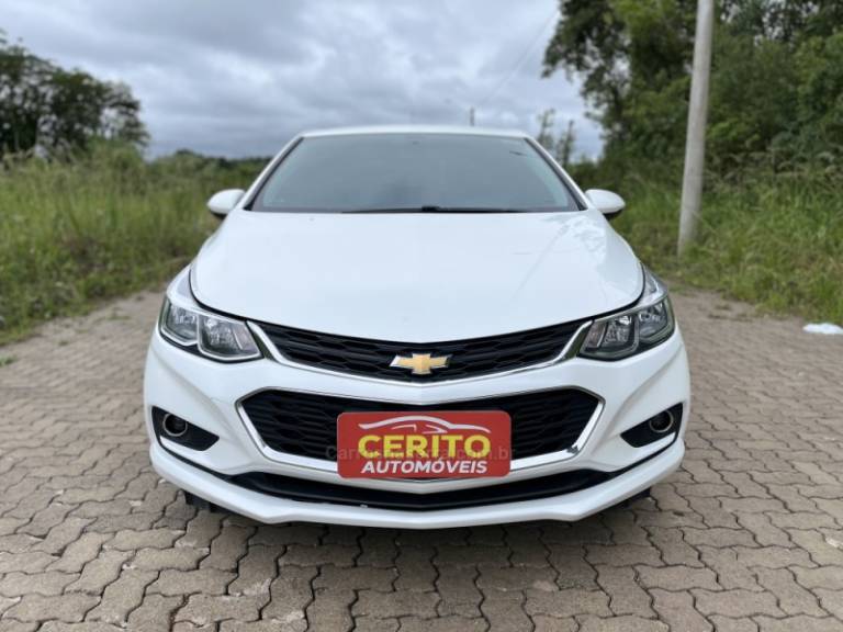 CHEVROLET - CRUZE - 2018/2018 - Branca - R$ 88.900,00