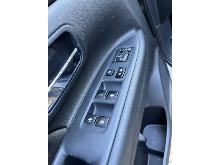 MITSUBISHI - OUTLANDER - 2017/2018 - Marrom - R$ 116.900,00