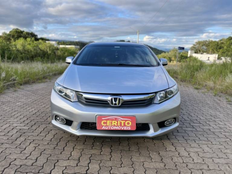 HONDA - CIVIC - 2013/2013 - Prata - R$ 67.900,00