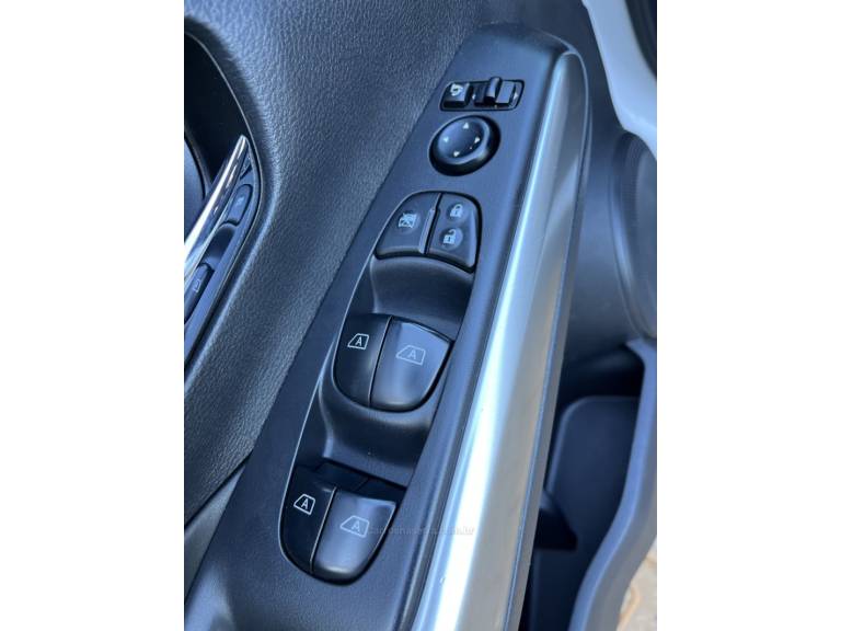 NISSAN - KICKS - 2019/2020 - Branca - R$ 92.900,00