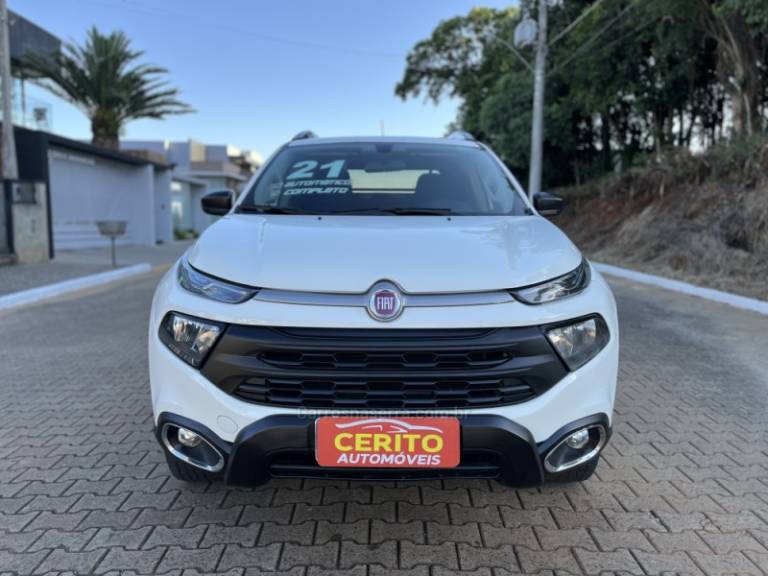 FIAT - TORO - 2020/2021 - Branca - R$ 93.900,00