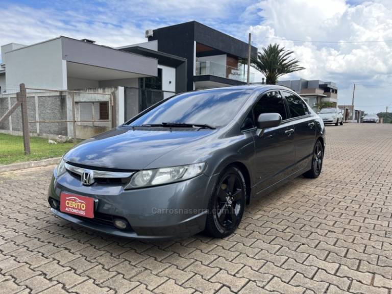HONDA - CIVIC - 2007/2007 - Cinza - R$ 47.900,00